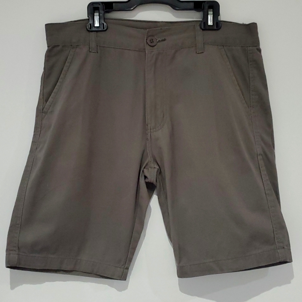 GRAY Flat Front Cotton Chino shorts size 30 waist 16"